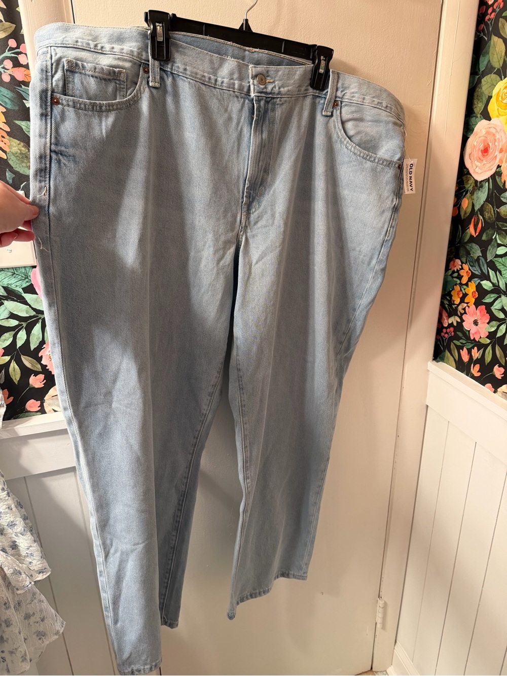 Light Wash Women’s Jeans - old navy